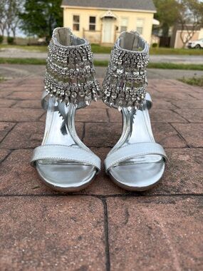 Embellished Silver Women's Evening Sandals